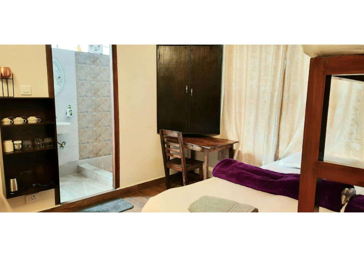East Blue Homestay Shillong Extérieur photo